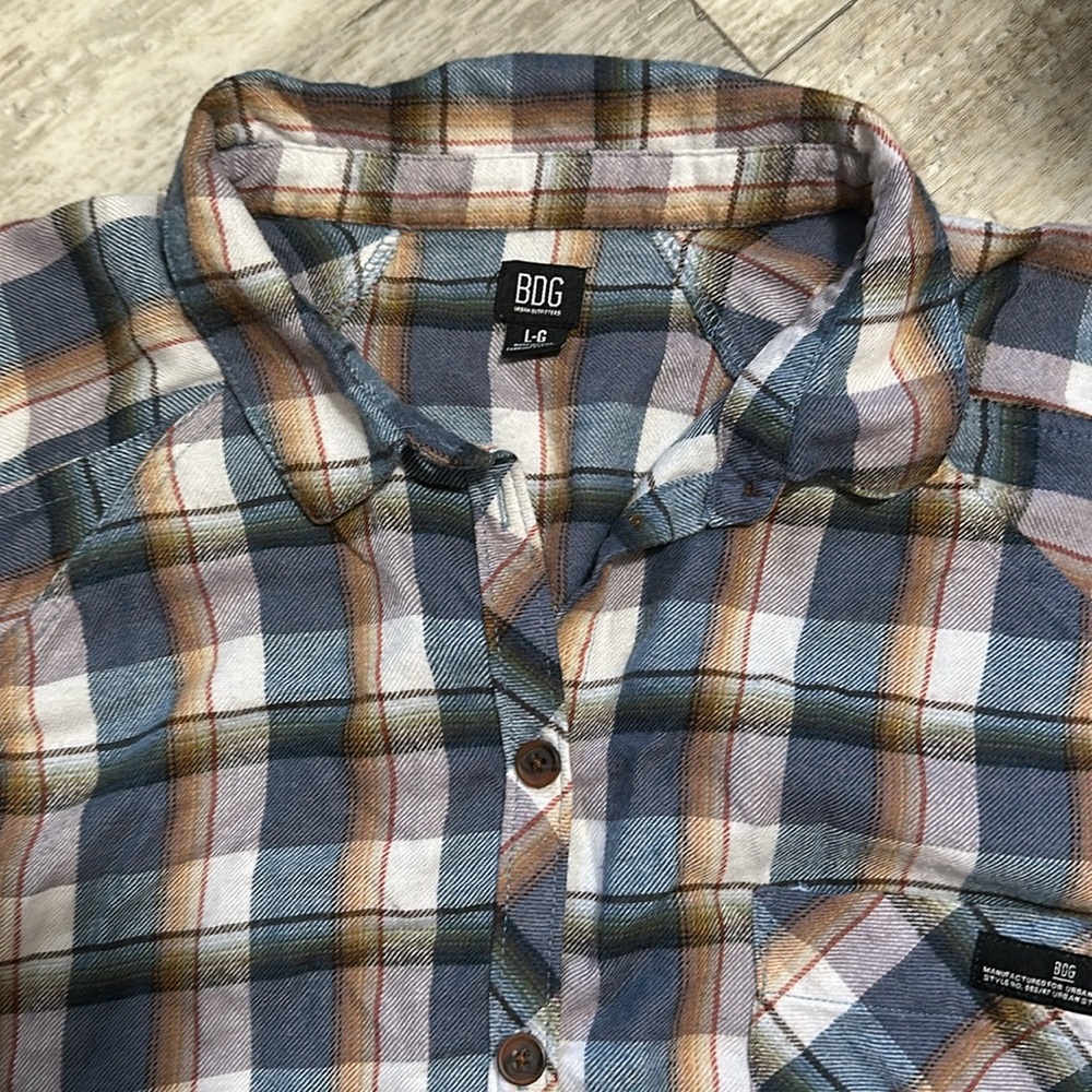 BDG Urban Outfitters Oversized Brendan Women’s Flannel Shirt - Picture 3 of 13